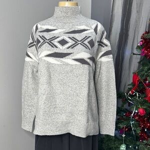 Calvin Klein Women’s Size S Light Gray Knit Sweater Long Sleeve